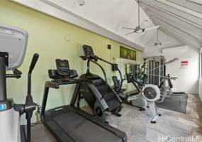 500 University Avenue,Honolulu,Hawaii,96826,2 Bedrooms Bedrooms,2 BathroomsBathrooms,Condo/Townhouse,University,18,18738424