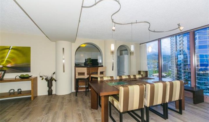 425 South Street,Honolulu,Hawaii,96813,2 ベッドルーム ベッドルーム,2 バスルームバスルーム,コンド / タウンハウス,South,28,18150270