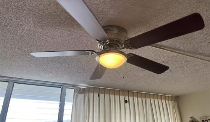 1550 Wilder Avenue,Honolulu,Hawaii,96822,1 バスルームバスルーム,コンド / タウンハウス,Wilder,13,18611226