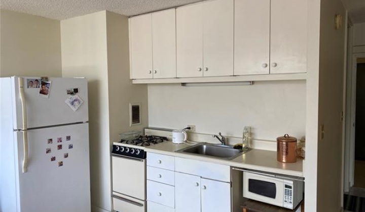 1550 Wilder Avenue,Honolulu,Hawaii,96822,1 バスルームバスルーム,コンド / タウンハウス,Wilder,13,18611226
