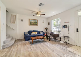 520 Lunalilo Home Road,Honolulu,Hawaii,96825,3 ベッドルーム ベッドルーム,2 バスルームバスルーム,コンド / タウンハウス,Lunalilo Home,1,18150602