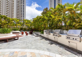 3125 Huelani Place,Honolulu,Hawaii,96822,5 Bedrooms Bedrooms,3 BathroomsBathrooms,Single family,Huelani,17758991