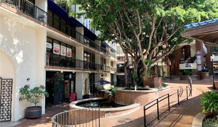 400 Hobron Lane,Honolulu,Hawaii,96815,1 ベッドルーム ベッドルーム,1 バスルームバスルーム,コンド / タウンハウス,Hobron,31,18613667