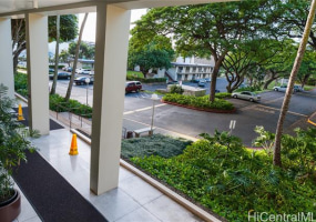 1519 Nuuanu Avenue,Honolulu,Hawaii,96817,1 Bedroom Bedrooms,1 BathroomBathrooms,Condo/Townhouse,Nuuanu,17,18151675