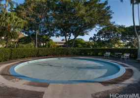 1519 Nuuanu Avenue,Honolulu,Hawaii,96817,1 Bedroom Bedrooms,1 BathroomBathrooms,Condo/Townhouse,Nuuanu,17,18151675