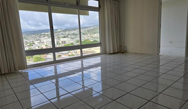 1519 Nuuanu Avenue,Honolulu,Hawaii,96817,1 Bedroom Bedrooms,1 BathroomBathrooms,Condo/Townhouse,Nuuanu,17,18151675