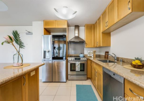 1296 Kapiolani Boulevard,Honolulu,Hawaii,96814,2 Bedrooms Bedrooms,2 BathroomsBathrooms,Condo/Townhouse,Kapiolani,17,18152652