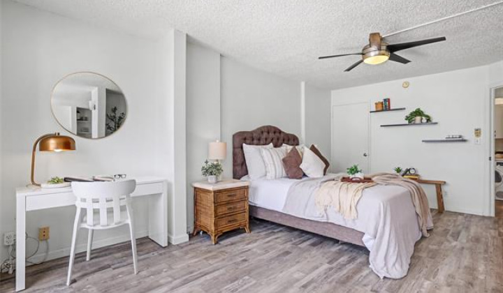 475 Atkinson Drive,Honolulu,Hawaii,96814,1 Bedroom Bedrooms,1 BathroomBathrooms,Condo/Townhouse,Atkinson,10,19327446