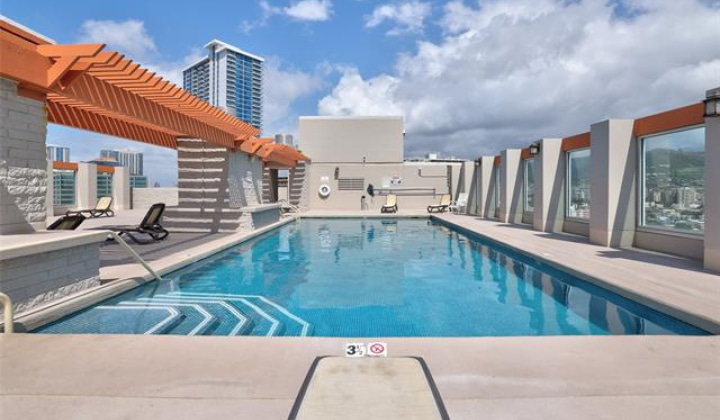 475 Atkinson Drive,Honolulu,Hawaii,96814,1 Bedroom Bedrooms,1 BathroomBathrooms,Condo/Townhouse,Atkinson,10,19327446