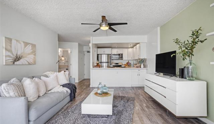 475 Atkinson Drive,Honolulu,Hawaii,96814,1 Bedroom Bedrooms,1 BathroomBathrooms,Condo/Townhouse,Atkinson,10,19327446