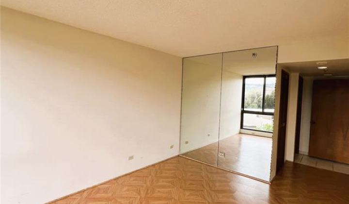 5090 Likini Street,Honolulu,Hawaii,96818,2 Bedrooms Bedrooms,2 BathroomsBathrooms,Condo/Townhouse,Likini,5,18153512