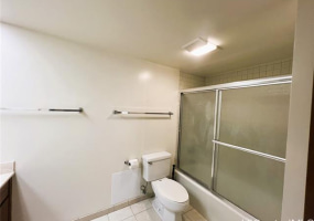 417 Nohonani Street,Honolulu,Hawaii,96815,1 Bedroom Bedrooms,1 BathroomBathrooms,Condo/Townhouse,Nohonani,4,17759985