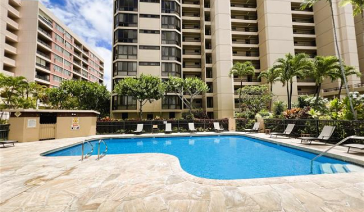 417 Nohonani Street,Honolulu,Hawaii,96815,1 Bedroom Bedrooms,1 BathroomBathrooms,Condo/Townhouse,Nohonani,4,17759985