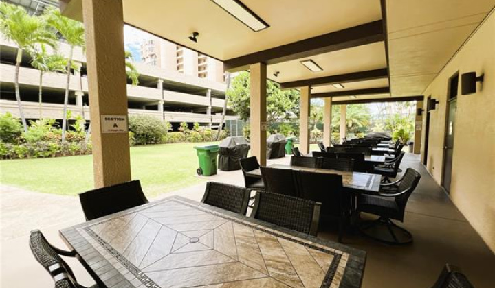5090 Likini Street,Honolulu,Hawaii,96818,2 Bedrooms Bedrooms,2 BathroomsBathrooms,Condo/Townhouse,Likini,5,18153512