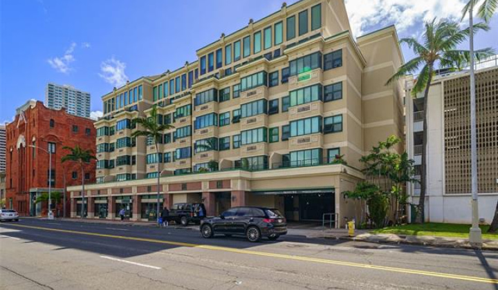 545 Queen Street,Honolulu,Hawaii,96813,1 BathroomBathrooms,Condo/Townhouse,Queen,5,18615233