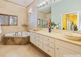151 Alala Place,Kailua,Hawaii,96734,7 ベッドルーム ベッドルーム,5 バスルームバスルーム,一戸建て,Alala,18154265