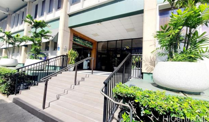 747 Amana Street,Honolulu,Hawaii,96814,1 BathroomBathrooms,Condo/Townhouse,Amana,7,18154298