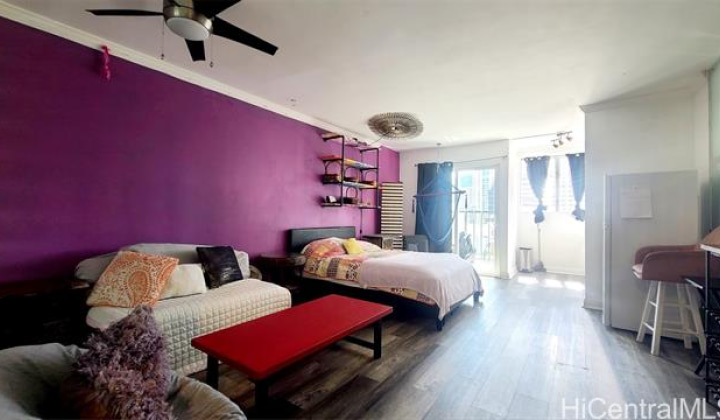 747 Amana Street,Honolulu,Hawaii,96814,1 BathroomBathrooms,Condo/Townhouse,Amana,7,18154298