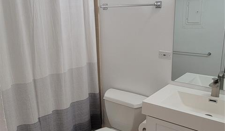 1415 Punahou Street,Honolulu,Hawaii,96822,2 ベッドルーム ベッドルーム,1 バスルームバスルーム,コンド / タウンハウス,Punahou,8,18154709
