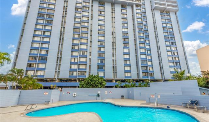 3045 Ala Napuaa Place,Honolulu,Hawaii,96818,1 Bedroom Bedrooms,1 BathroomBathrooms,Condo/Townhouse,Ala Napuaa,15,19329369