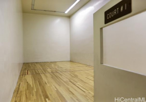 501 Hahaione Street,Honolulu,Hawaii,96825,1 Bedroom Bedrooms,1 BathroomBathrooms,Condo/Townhouse,Hahaione,16,18154714