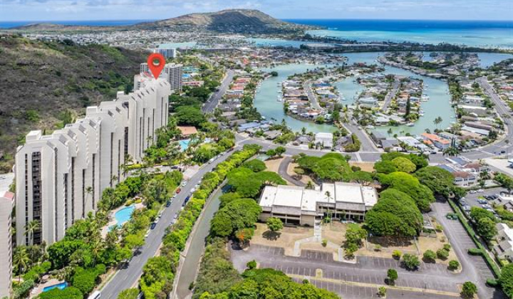 501 Hahaione Street,Honolulu,Hawaii,96825,1 Bedroom Bedrooms,1 BathroomBathrooms,Condo/Townhouse,Hahaione,16,18154714