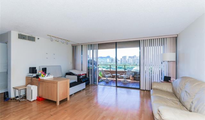 583 Kamoku Street,Honolulu,Hawaii,96826,2 Bedrooms Bedrooms,2 BathroomsBathrooms,Condo/Townhouse,Kamoku,10,19355439