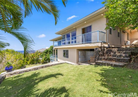 855 Ikena Circle,Honolulu,Hawaii,96821,5 Bedrooms Bedrooms,4 BathroomsBathrooms,Single family,Ikena,18692955