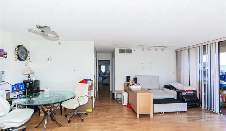 583 Kamoku Street,Honolulu,Hawaii,96826,2 Bedrooms Bedrooms,2 BathroomsBathrooms,Condo/Townhouse,Kamoku,10,19355439