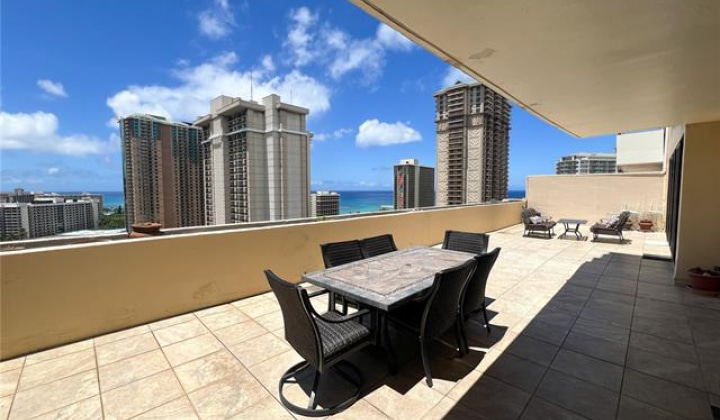 1860 Ala Moana Boulevard,Honolulu,Hawaii,96815,2 Bedrooms Bedrooms,2 BathroomsBathrooms,Condo/Townhouse,Ala Moana,20,18154913