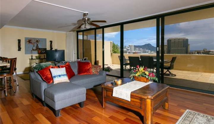 1860 Ala Moana Boulevard,Honolulu,Hawaii,96815,2 Bedrooms Bedrooms,2 BathroomsBathrooms,Condo/Townhouse,Ala Moana,20,18154913