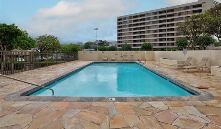 1160 Ala Napunani Street,Honolulu,Hawaii,96818,2 ベッドルーム ベッドルーム,1 バスルームバスルーム,コンド / タウンハウス,Ala Napunani,18,19332116