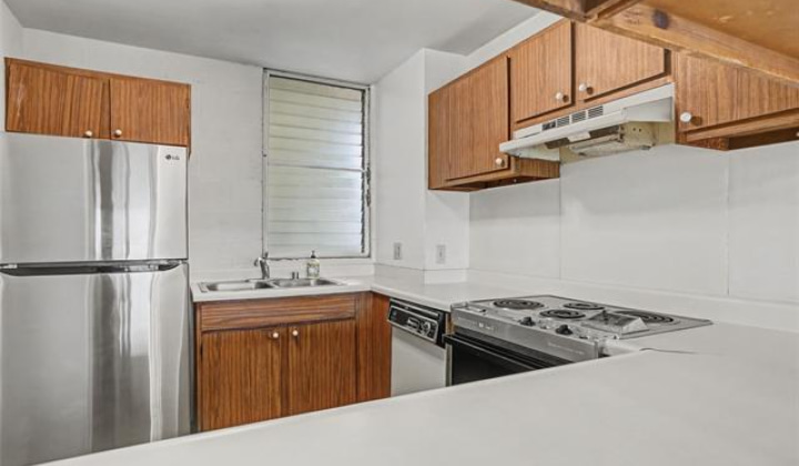 1160 Ala Napunani Street,Honolulu,Hawaii,96818,2 ベッドルーム ベッドルーム,1 バスルームバスルーム,コンド / タウンハウス,Ala Napunani,18,19332116