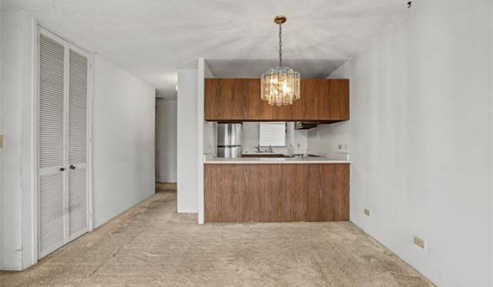 1160 Ala Napunani Street,Honolulu,Hawaii,96818,2 ベッドルーム ベッドルーム,1 バスルームバスルーム,コンド / タウンハウス,Ala Napunani,18,19332116