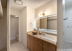 250 Kawaihae Street,Honolulu,Hawaii,96825,2 Bedrooms Bedrooms,2 BathroomsBathrooms,Condo/Townhouse,Kawaihae,14,18156221