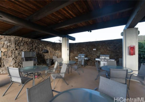 250 Kawaihae Street,Honolulu,Hawaii,96825,2 Bedrooms Bedrooms,2 BathroomsBathrooms,Condo/Townhouse,Kawaihae,14,18156221