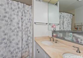 1212 Punahou Street,Honolulu,Hawaii,96826,2 ベッドルーム ベッドルーム,2 バスルームバスルーム,コンド / タウンハウス,Punahou,7,18156707