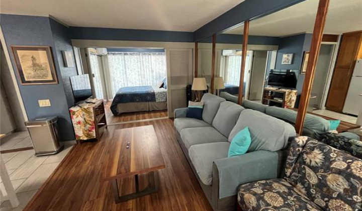 417 Nohonani Street,Honolulu,Hawaii,96815,1 Bedroom Bedrooms,1 BathroomBathrooms,Condo/Townhouse,Nohonani,4,18157422