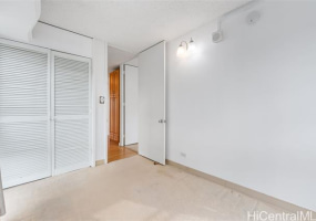 1616 Liholiho Street,Honolulu,Hawaii,96822,2 ベッドルーム ベッドルーム,1 バスルームバスルーム,コンド / タウンハウス,Liholiho,7,18158195