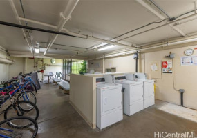 1616 Liholiho Street,Honolulu,Hawaii,96822,2 ベッドルーム ベッドルーム,1 バスルームバスルーム,コンド / タウンハウス,Liholiho,7,18158195