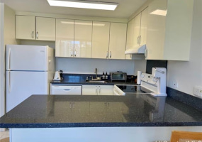411 Hobron Lane,Honolulu,Hawaii,96815,1 Bedroom Bedrooms,1 BathroomBathrooms,Condo/Townhouse,Hobron,8,18158831