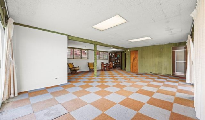 1360 Ala Puumalu Street,Honolulu,Hawaii,96818,5 ベッドルーム ベッドルーム,3 バスルームバスルーム,一戸建て,Ala Puumalu,19335651