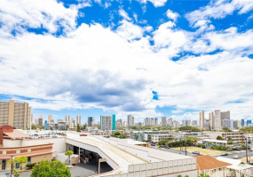 910 Kapahulu Avenue,Honolulu,Hawaii,96816,2 ベッドルーム ベッドルーム,1 バスルームバスルーム,コンド / タウンハウス,Kapahulu,6,18619389