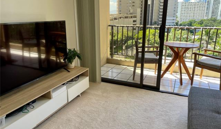 411 Hobron Lane,Honolulu,Hawaii,96815,1 Bedroom Bedrooms,1 BathroomBathrooms,Condo/Townhouse,Hobron,8,18158831