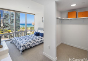 1551 Ala Wai Boulevard,Honolulu,Hawaii,96815,2 Bedrooms Bedrooms,2 BathroomsBathrooms,Condo/Townhouse,Ala Wai,31,17709621