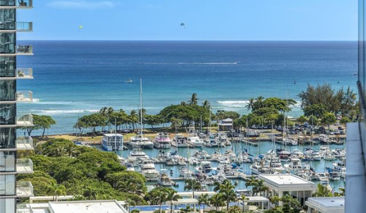 1001 Queen Street,Honolulu,Hawaii,96814,2 Bedrooms Bedrooms,2 BathroomsBathrooms,Condo/Townhouse,Queen,15,18159301