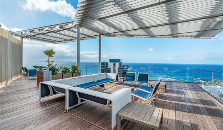 1001 Queen Street,Honolulu,Hawaii,96814,2 Bedrooms Bedrooms,2 BathroomsBathrooms,Condo/Townhouse,Queen,15,18159301