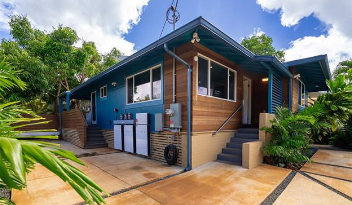 3622 A Maunalei Avenue,Honolulu,Hawaii,96816,3 Bedrooms Bedrooms,2 BathroomsBathrooms,Single family,Maunalei,19358744