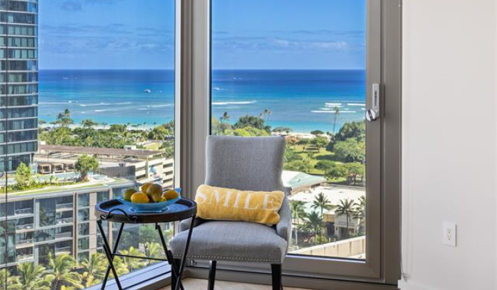 1001 Queen Street,Honolulu,Hawaii,96814,2 Bedrooms Bedrooms,2 BathroomsBathrooms,Condo/Townhouse,Queen,15,18159301
