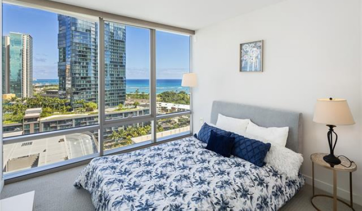 1001 Queen Street,Honolulu,Hawaii,96814,2 Bedrooms Bedrooms,2 BathroomsBathrooms,Condo/Townhouse,Queen,15,18159301